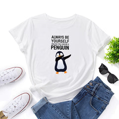 Cute Penguin Graphic Women's Crew Neck T-shirt