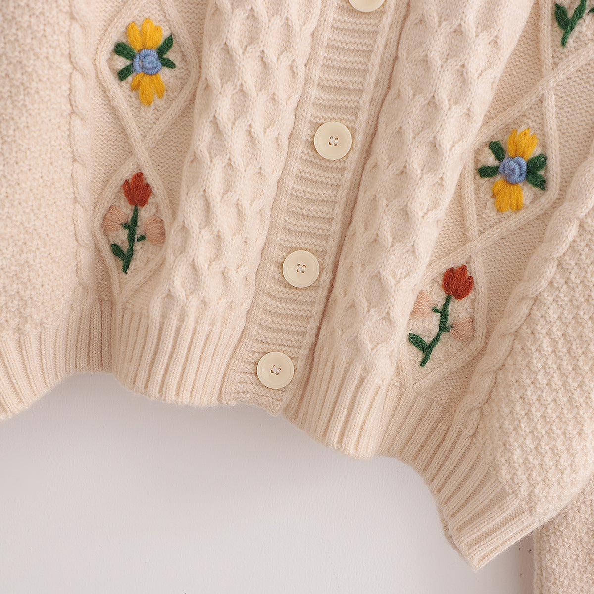 Flower Embroidery Knitted Cardigan Women's Sweater