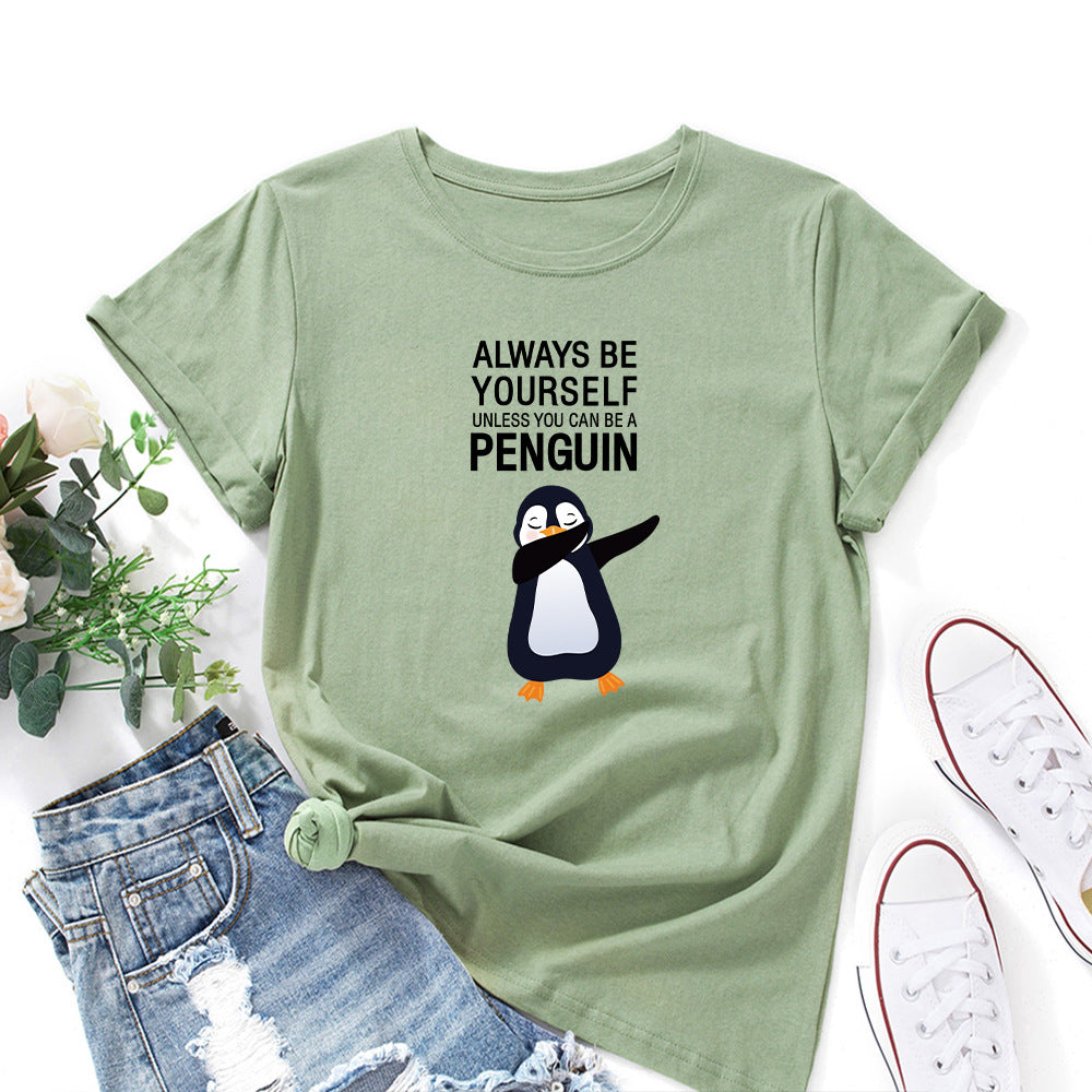 Cute Penguin Graphic Women's Crew Neck T-shirt