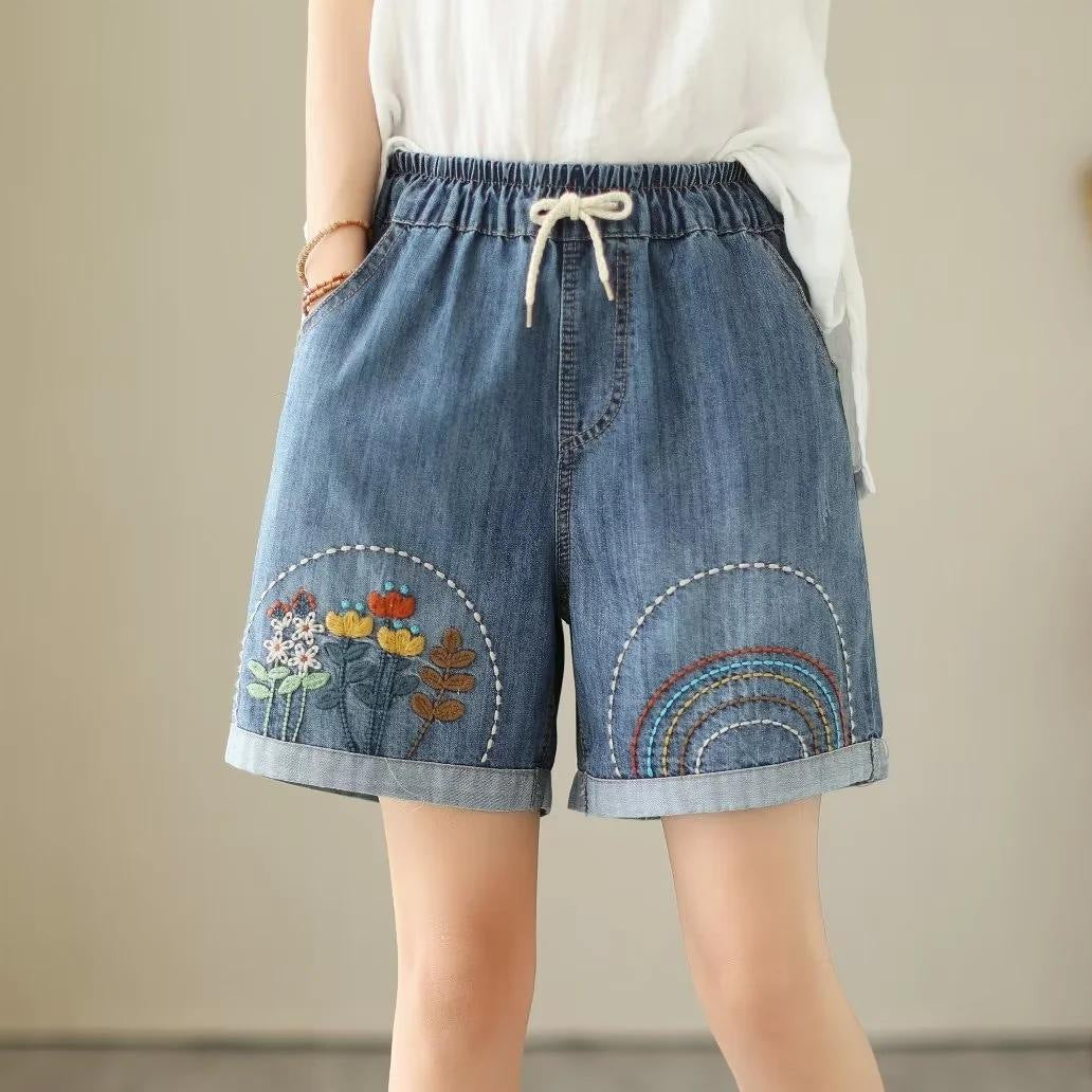 Retro Style Loose Floral Embroidered Denim Shorts