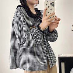 Women's Retro Doll Collar Loose Plaid Shirt