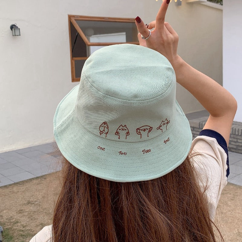 Versatile Cute Cats Embroidery Bucket Hat